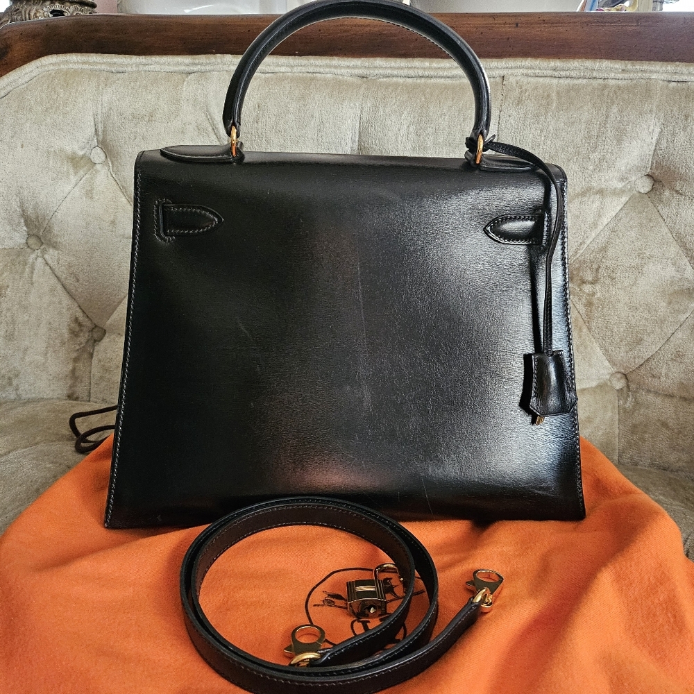 (Sold)Authentic Vintage Hermes Kelly 28 in black Box calf leather Sellier - Picture 3 of 15